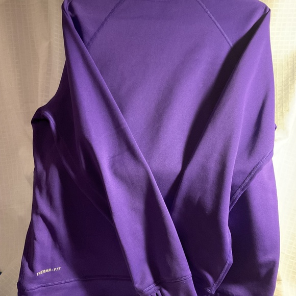 Nike therma fit sweatshirt - Picture 2 of 2